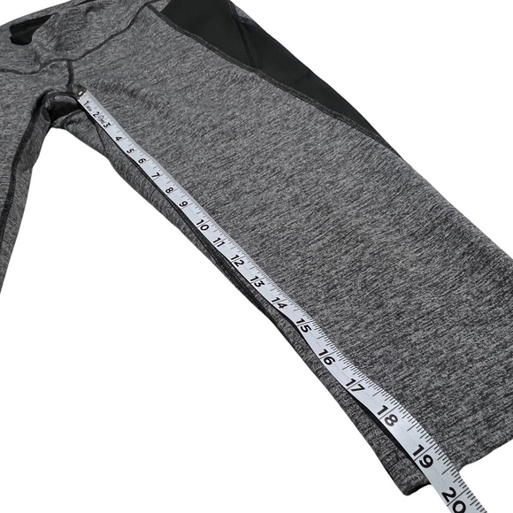 Lucy Cropped Leggings Lucytech Athletic Zip Back Pocket Gray Small S - Picture 9 of 15
